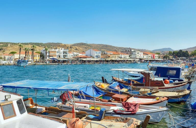 Exploring Houses in Çeşme for Sale Rental Opportunities