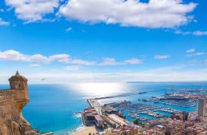 Houses in Alicante for Sale: Trends Expats Should Know